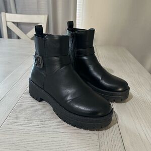 Black Boots Charlotte Russe